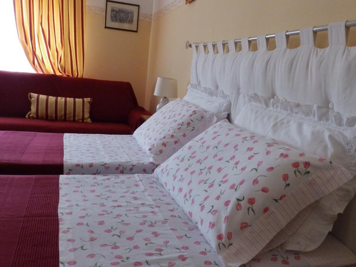 Sa Chessa B&B Ploaghe Bagian luar foto