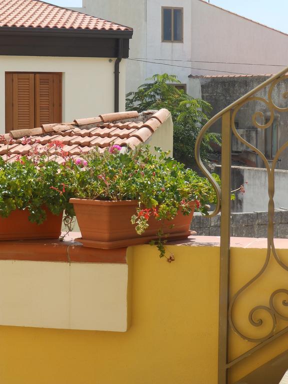 Sa Chessa B&B Ploaghe Bagian luar foto