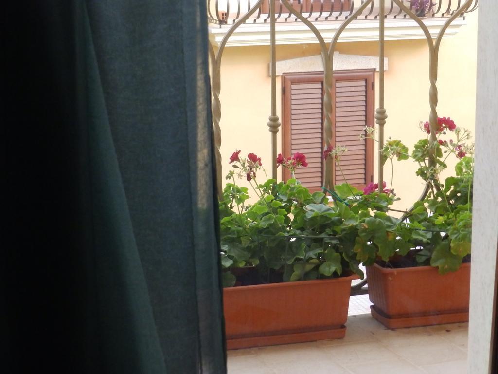 Sa Chessa B&B Ploaghe Bagian luar foto