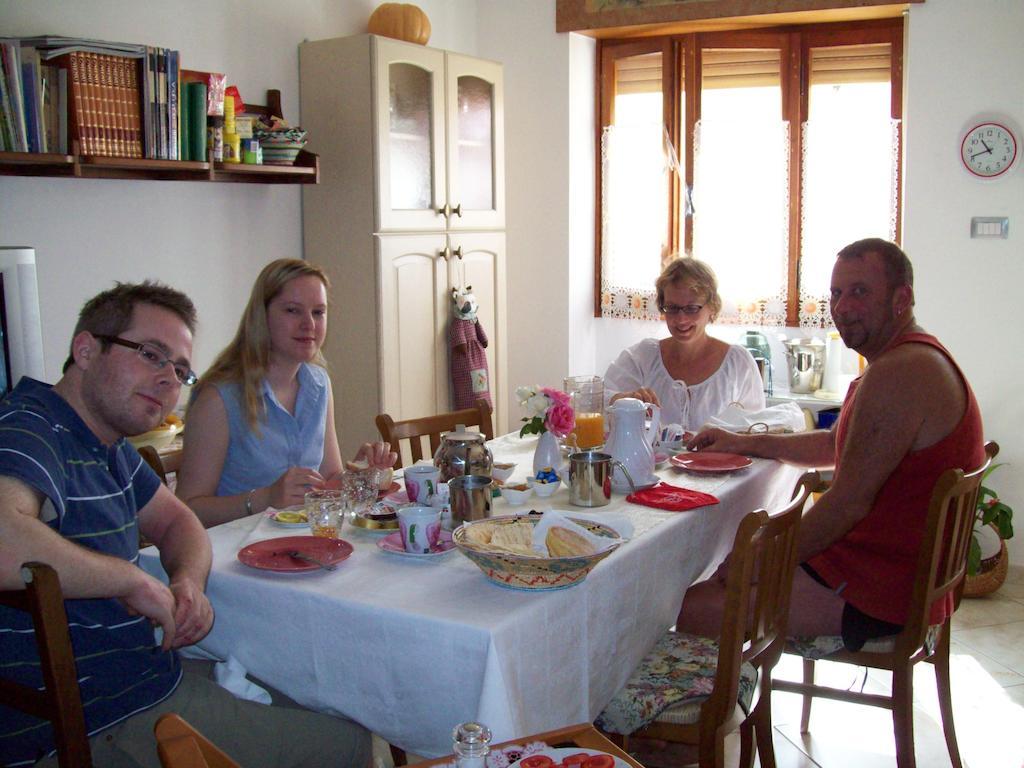 Sa Chessa B&B Ploaghe Bagian luar foto